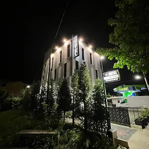 4* Отель Bs